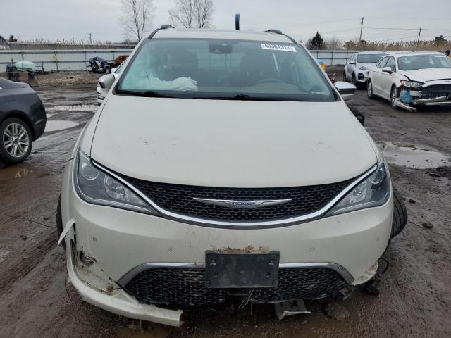 VIN 2GNFLGE38H6119423 2017 Chevrolet Equinox, Premier no.5