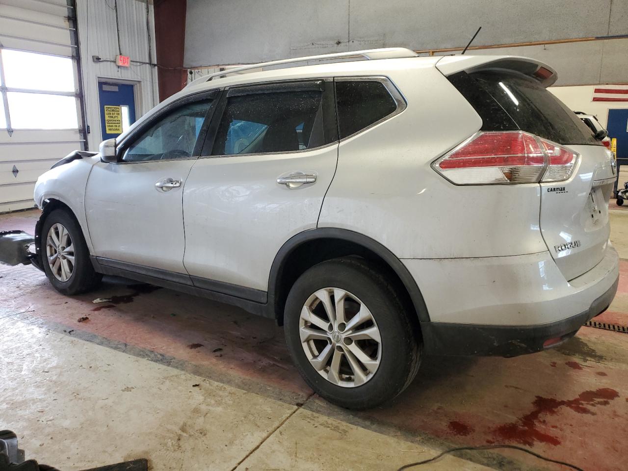 KNMAT2MV5GP727083 NISSAN ROGUE 2016
