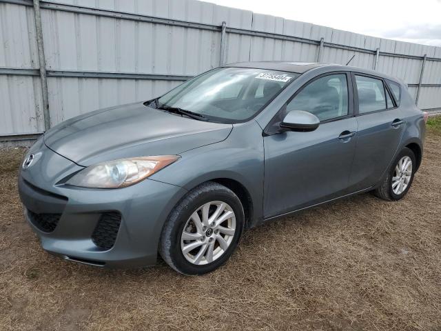 2013 Mazda Mazda3 i