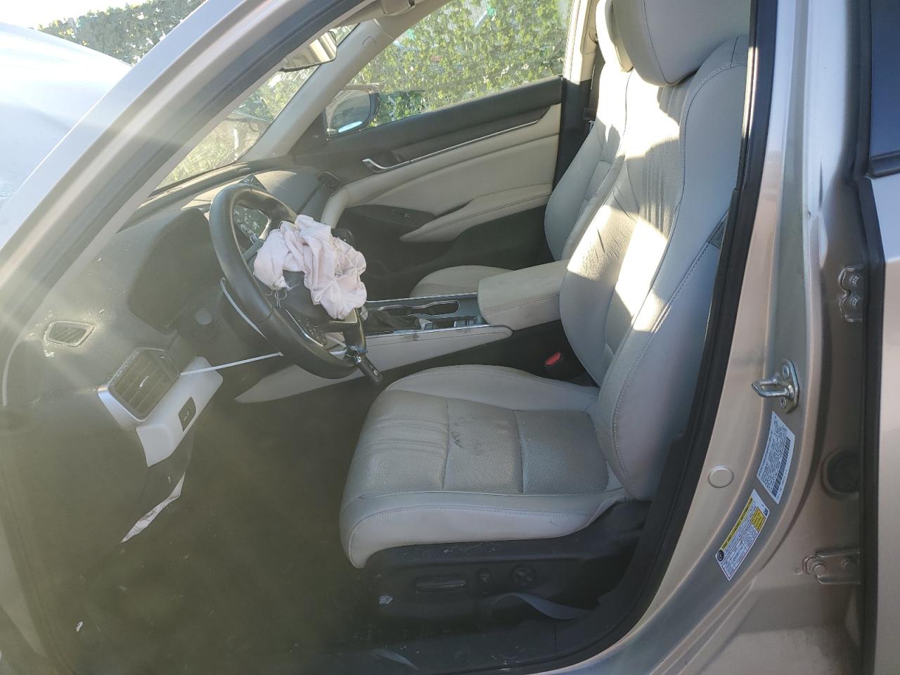 1HGCV1F69JA196789 HONDA ACCORD 2018