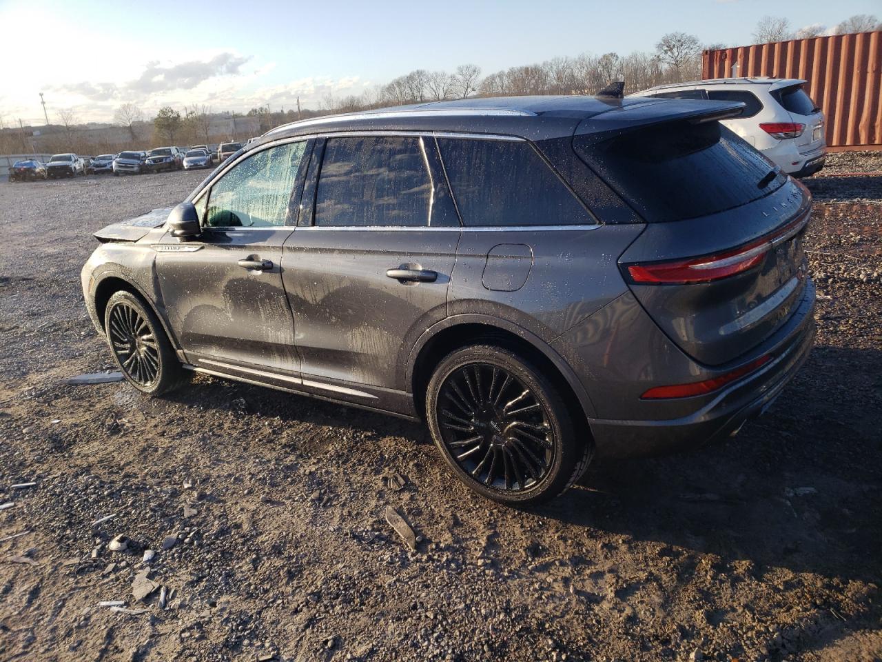 5LMCJ2C97MUL00142 2021 Lincoln Corsair Reserve