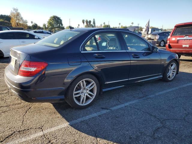 Vin: wddgf4hb3cr225271, lot: 37482874, mercedes-benz c-class 250 20123