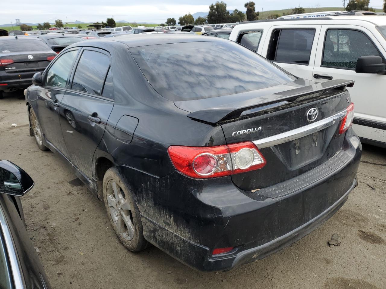 5YFBU4EE5DP084076 2013 Toyota Corolla Base