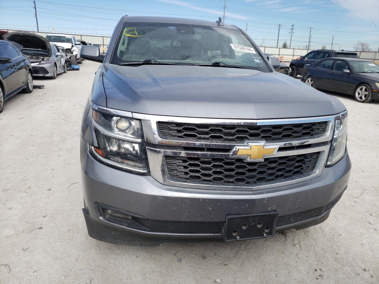 1GNSCBKC6JR385958 CHEVROLET TAHOE 2018