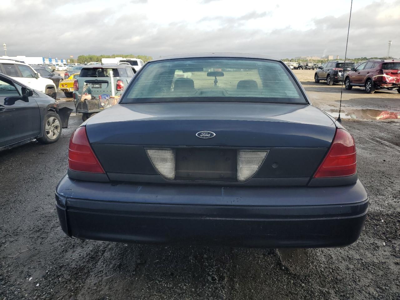 2fafp71w15x141773 2FAFP71W15X141773 2005 Ford Crown Victoria Police Interceptor