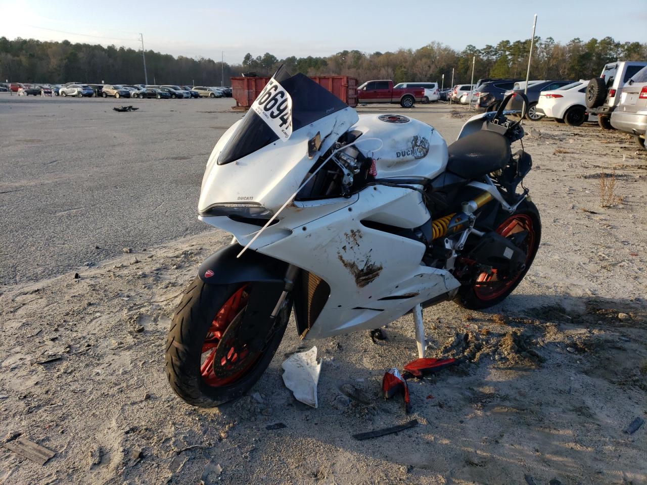 ZDM14B1W7HB005708 DUCATI ALL OTHER 2017