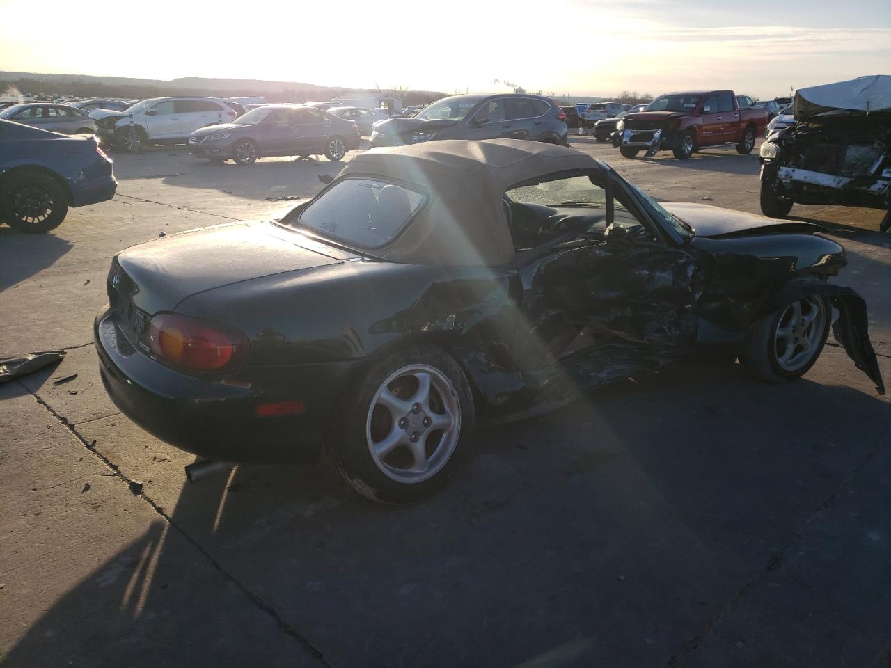 JM1NB3539X0134245 1999 Mazda Mx-5 Miata