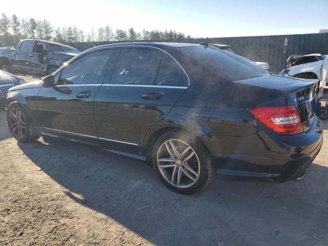 VIN WDDGF8AB1DA822257 2013 Mercedes-Benz C-Class, 3... no.2