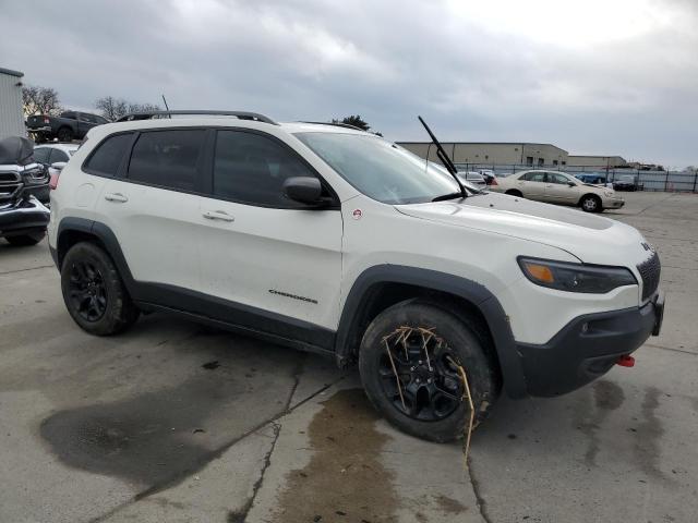 1C4PJMBX1KD245303 | 2019 JEEP CHEROKEE T