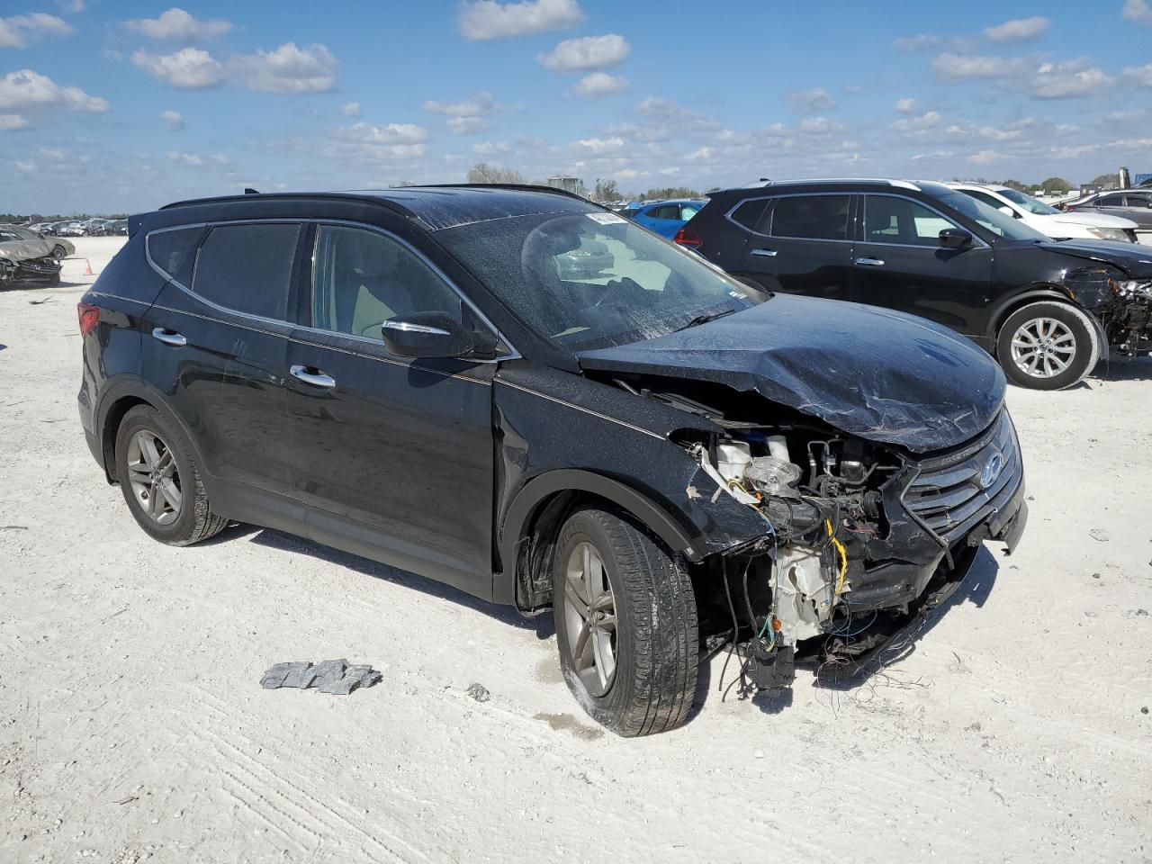 2017 Hyundai Santa Fe Sport vin: 5XYZU3LB7HG410875