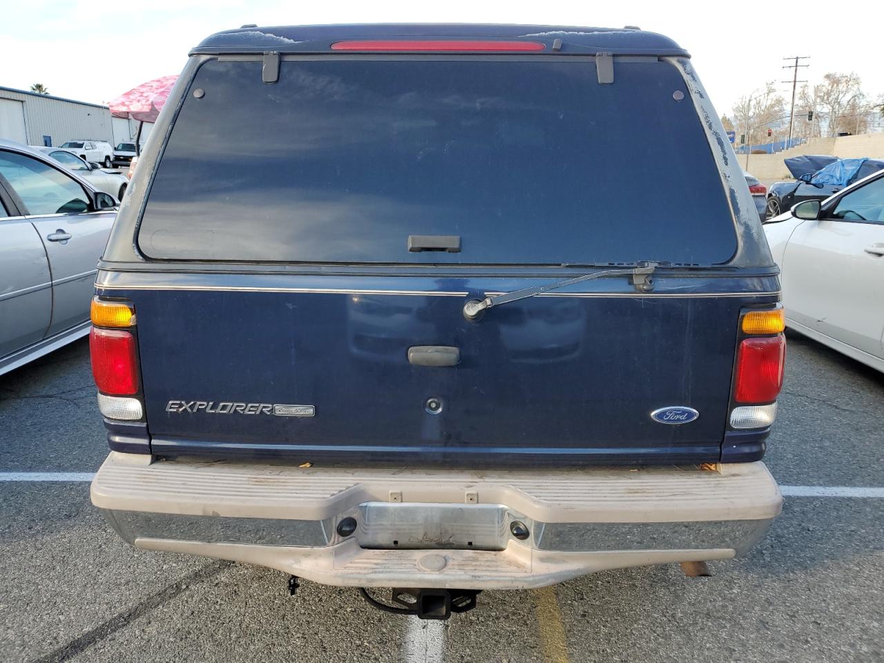 1FMDU35P8VZB98886 1997 Ford Explorer
