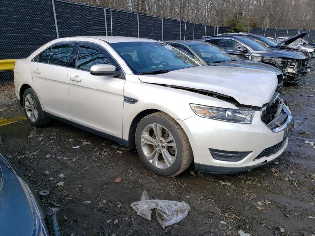 1FAHP2E82JG111169 | 2018 FORD TAURUS SEL