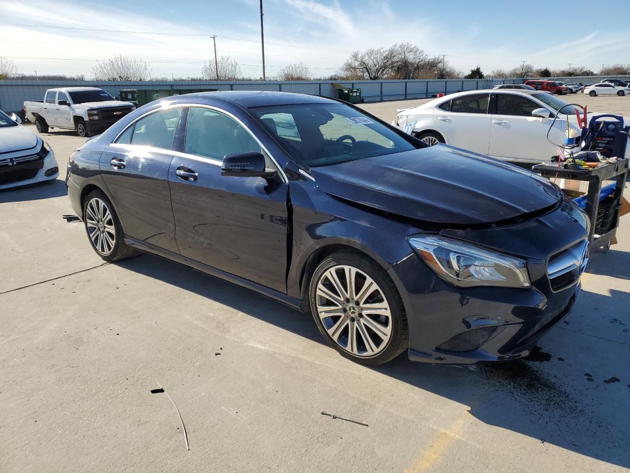 VIN: WDDSJ4EB4JN637135 2018 MERCEDES-BENZ CLA-CLASS