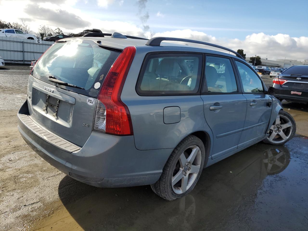 YV1MW390982377294 2008 Volvo V50 2.4I