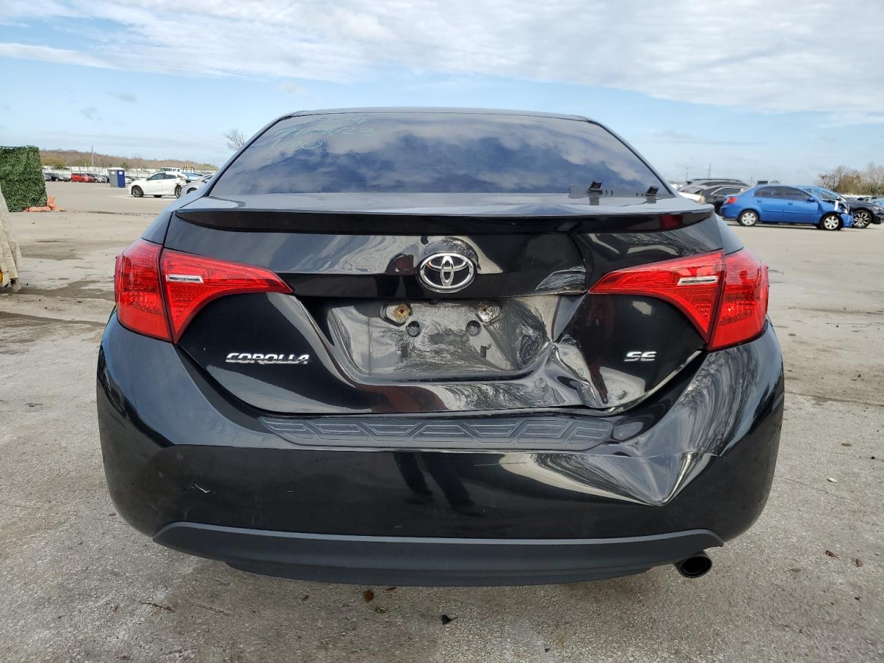 2T1BURHEXJC053670 TOYOTA COROLLA 2018