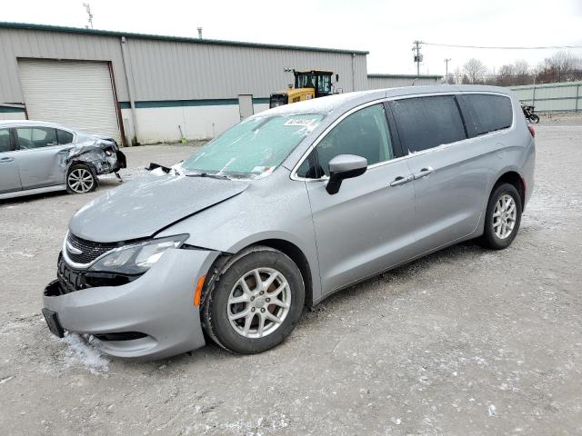 2020 Chrysler Voyager LX