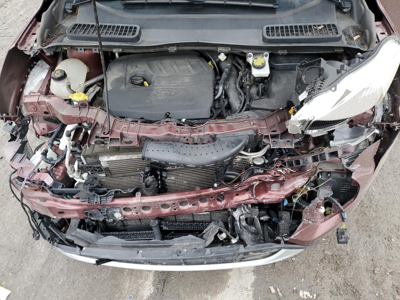 1FMCU0GDXJUB70981 FORD ESCAPE 2018