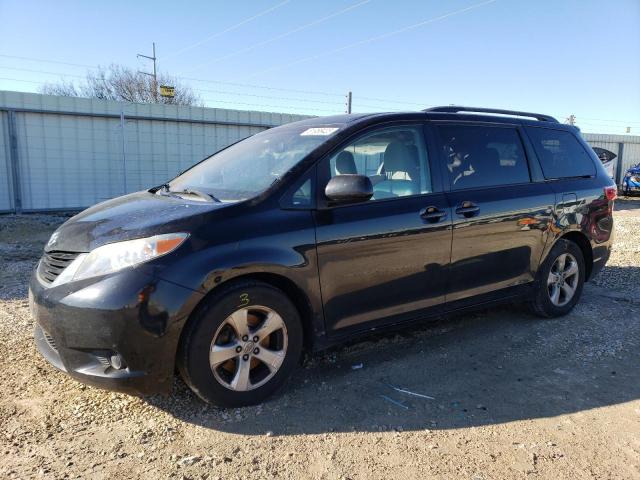 2017 Toyota Sienna LE