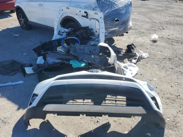 2017 TOYOTA RAV4 XLE - JTMWFREV3HD099869