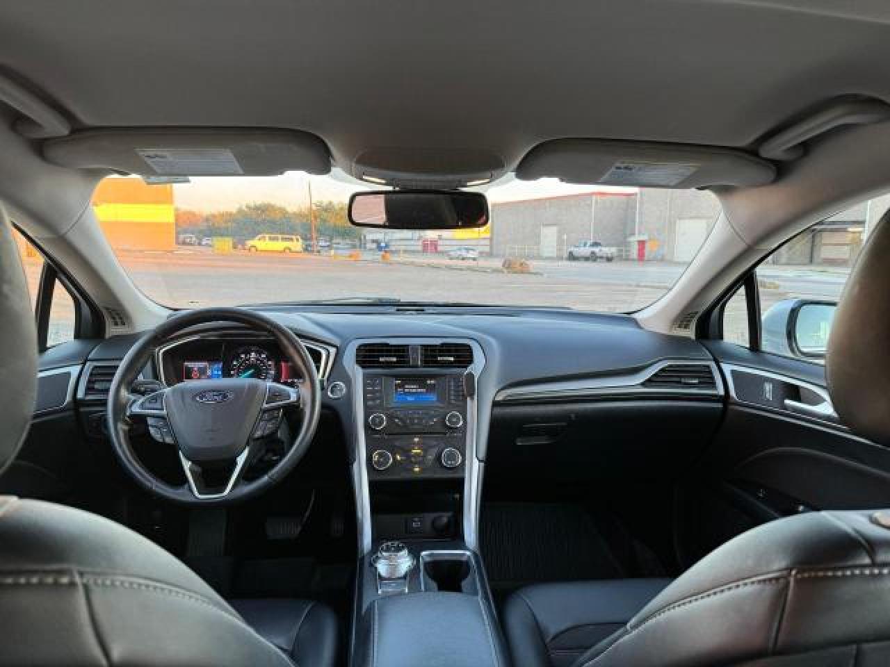 3FA6P0T99HR171945 FORD FUSION 2017