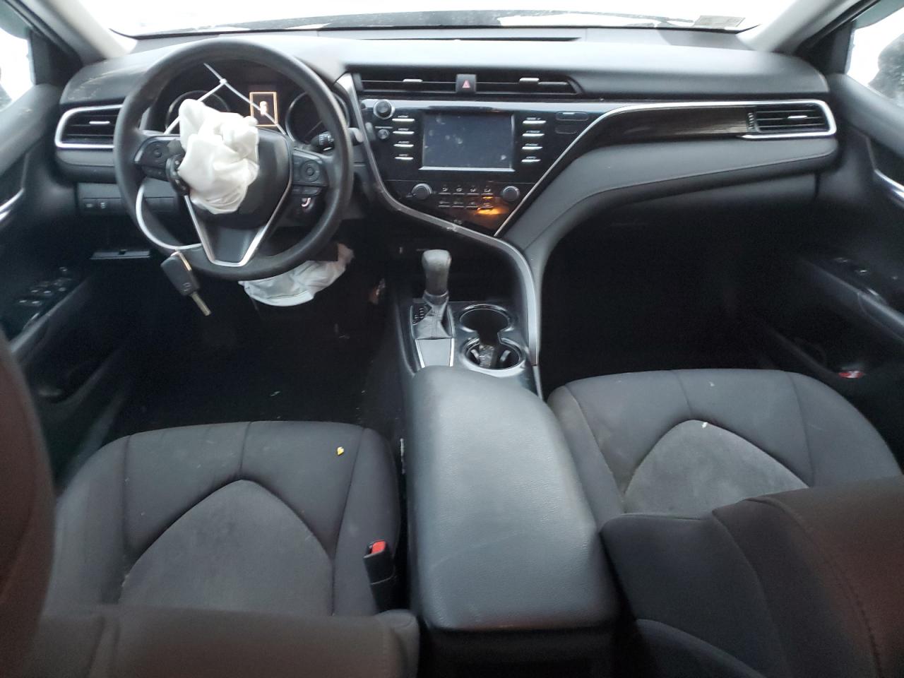 4T1B11HK8JU004482 TOYOTA CAMRY 2018