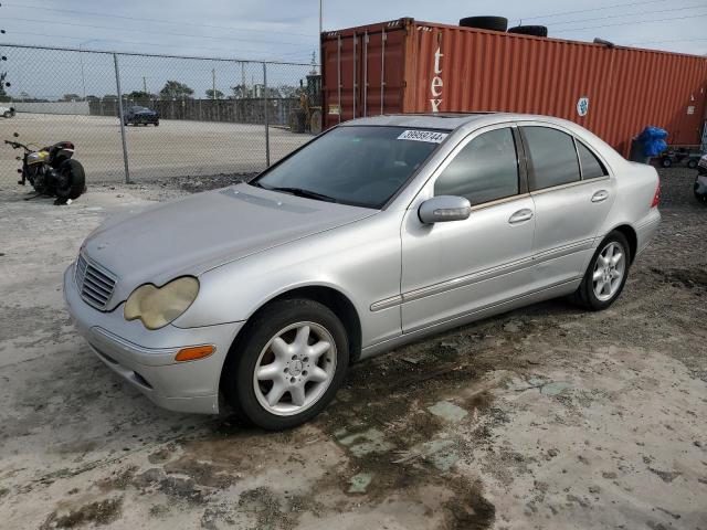 2002 Mercedes-Benz C 240 VIN: WDBRF61J92E006562 Lot: 39959744