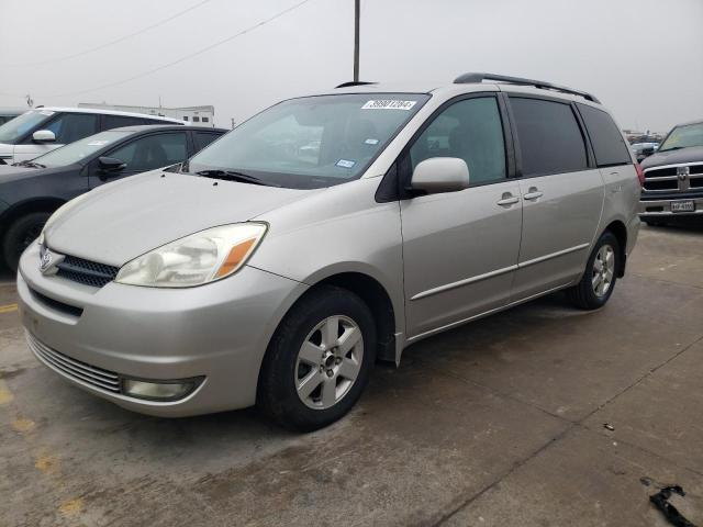 2004 Toyota Sienna XLE