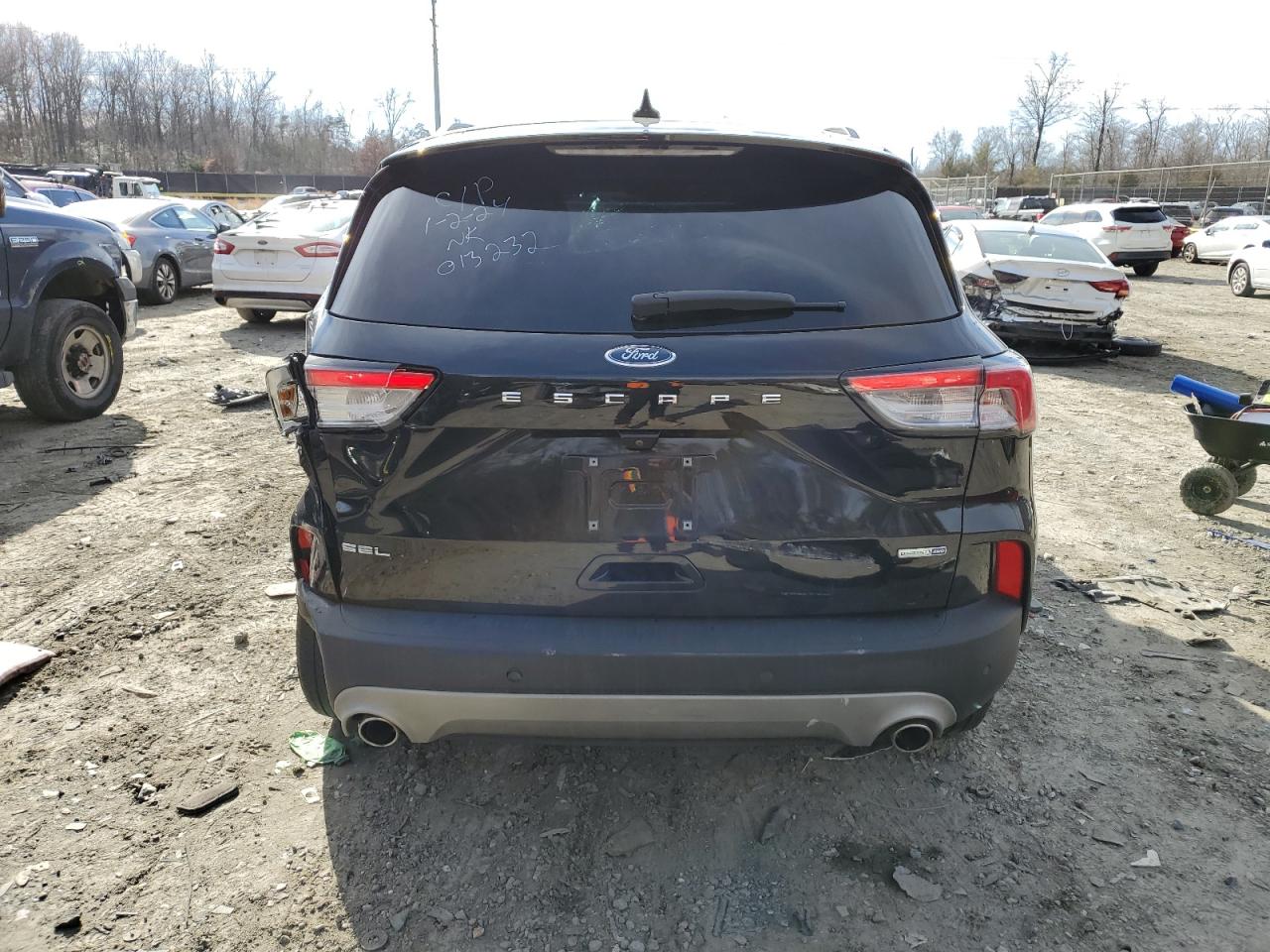 1FMCU9H60LUA95151 FORD ESCAPE 2020