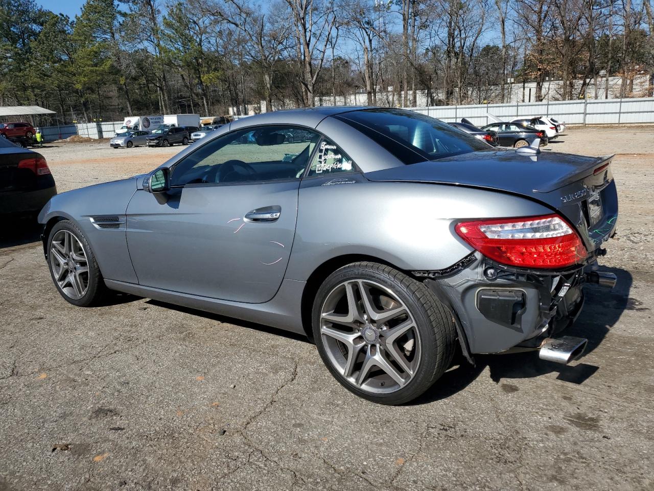 2015 Mercedes-Benz Slk 250 vin: WDDPK4HA5FF108980