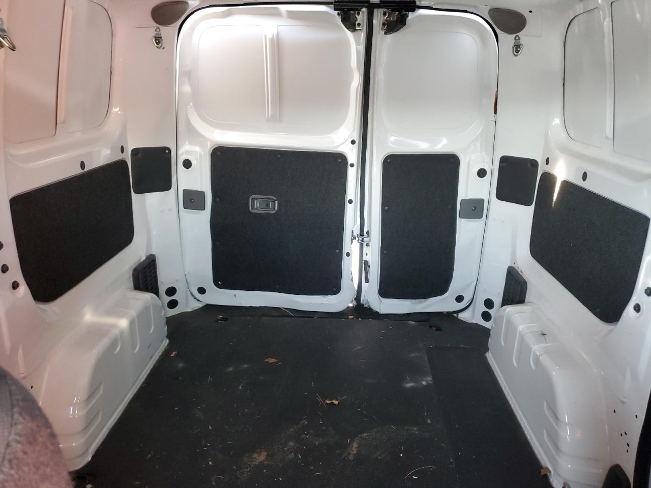 3N63M0YN2HK708737 CHEVROLET EXPRESS 2017