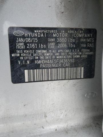 2015 Hyundai Elantra - Image 14