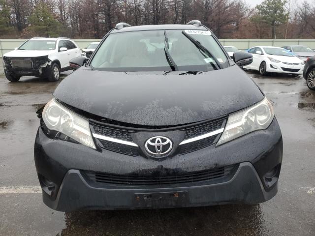 VIN 5YFBURHE4JP818422 2018 Toyota Corolla, LE no.5