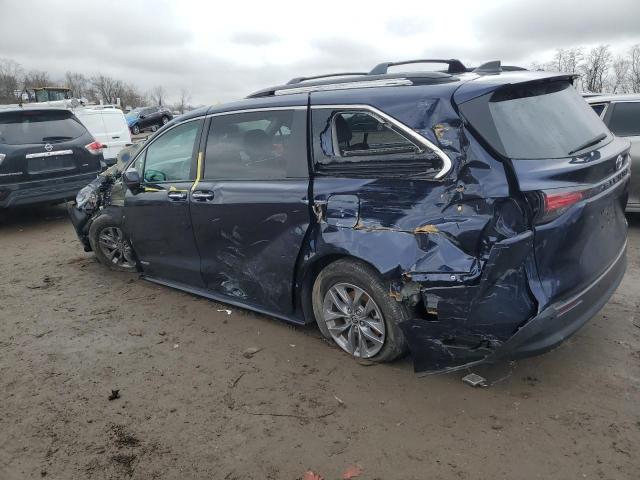 2021 TOYOTA SIENNA XLE - 5TDYRKEC5MS037653
