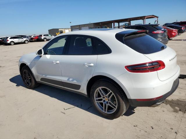 VIN WP1AA2A56HLB09420 2017 Porsche Macan no.2