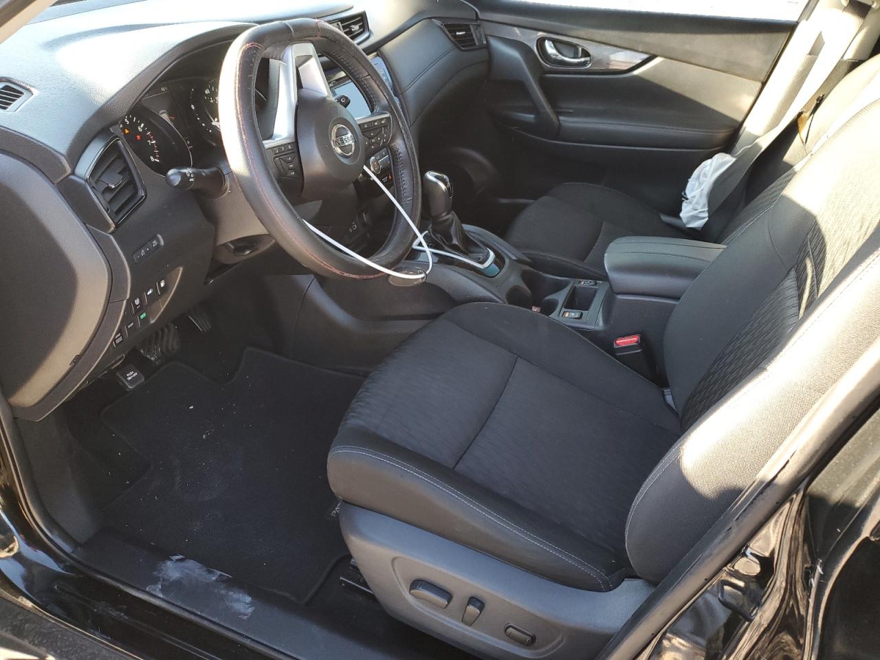 KNMAT2MV7KP533597 NISSAN ROGUE 2019