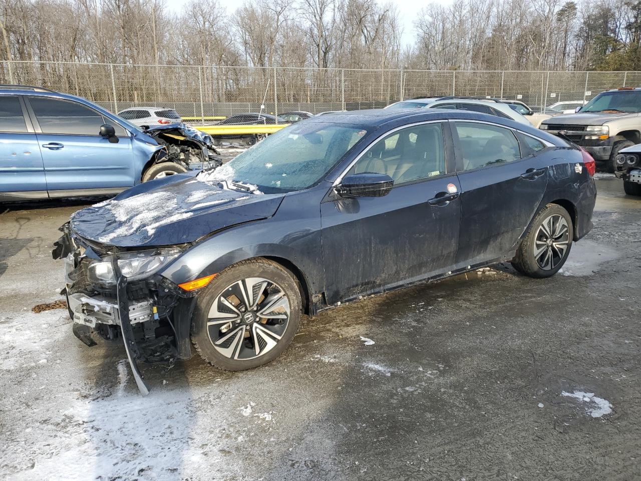 JHMFC1F8XJX024057 HONDA CIVIC 2018