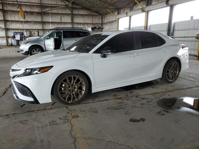 Lot #2446076421 2023 TOYOTA CAMRY SE N salvage car