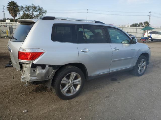 VIN 5TDDK3EHXDS229882 2013 Toyota Highlander, Limited no.3