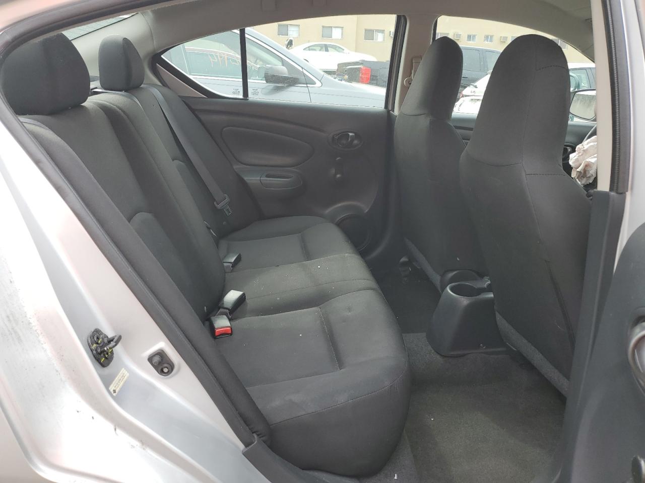 3N1CN7AP5HL824872 NISSAN VERSA 2017