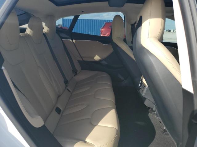 2015 TESLA MODEL S 70 - 5YJSA1S25FF088015