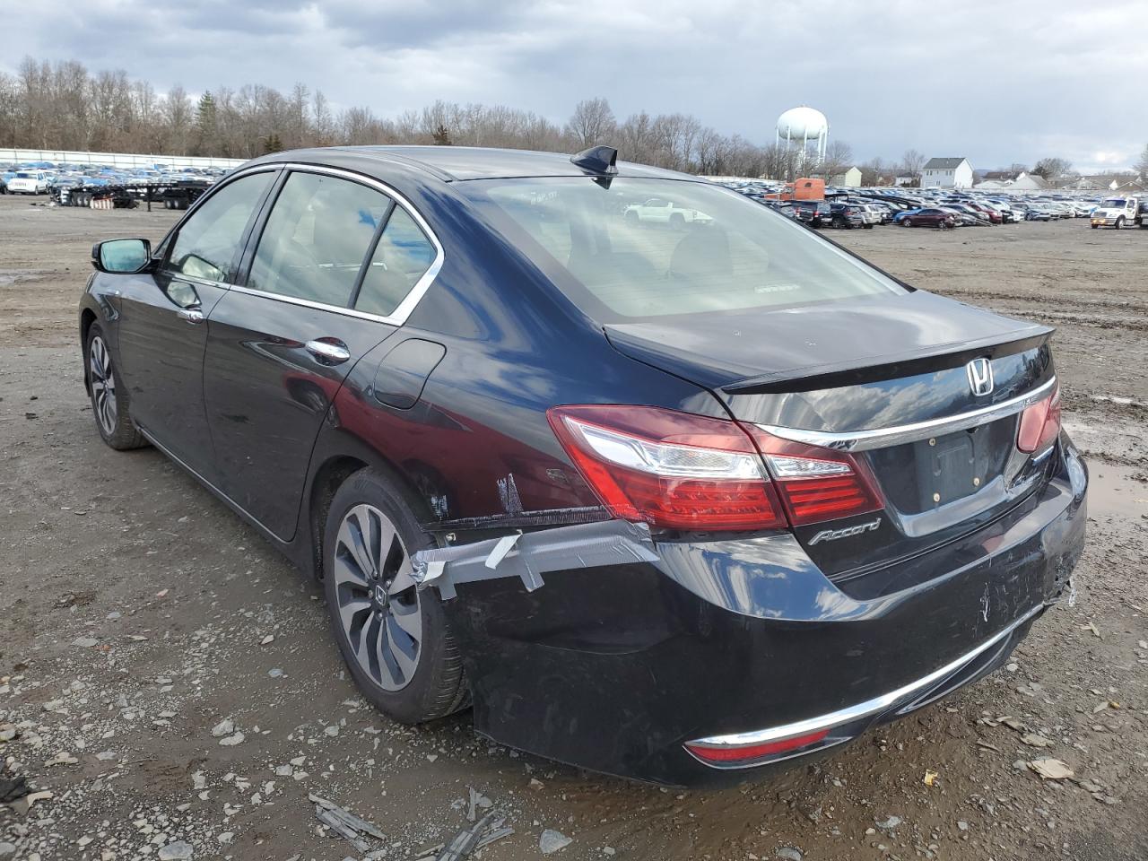 JHMCR6F51HC010473 HONDA ACCORD 2017