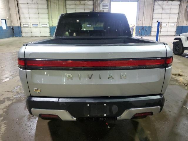 7FCTGAAA9NN016756 2022 Rivian R1T Adventure