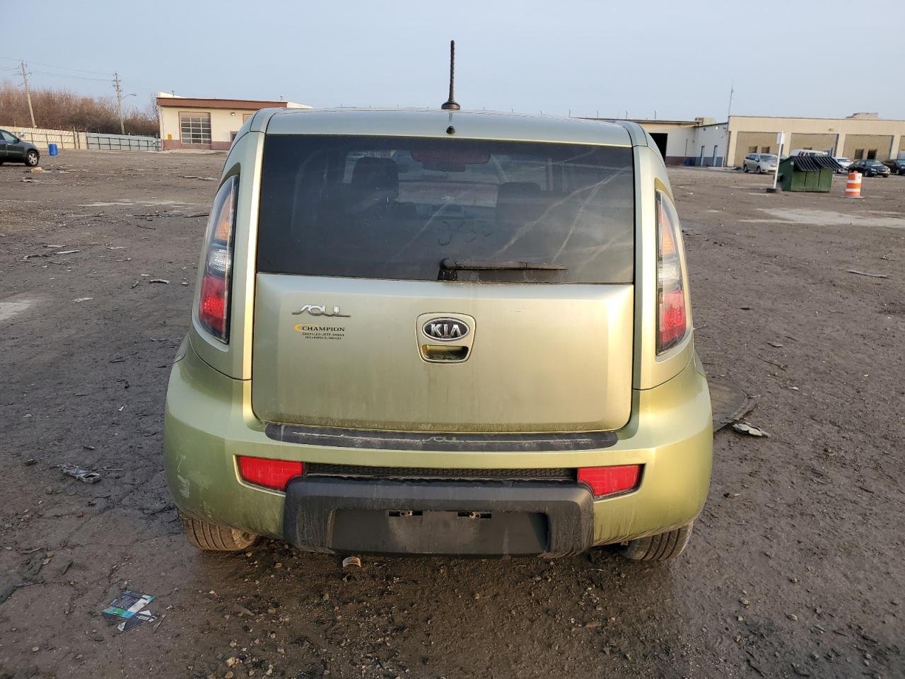 KNDJT2A28B7226711 2011 Kia Soul +