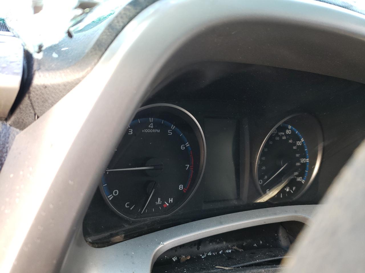 2T3ZFREVXHW368742 TOYOTA RAV4 2017