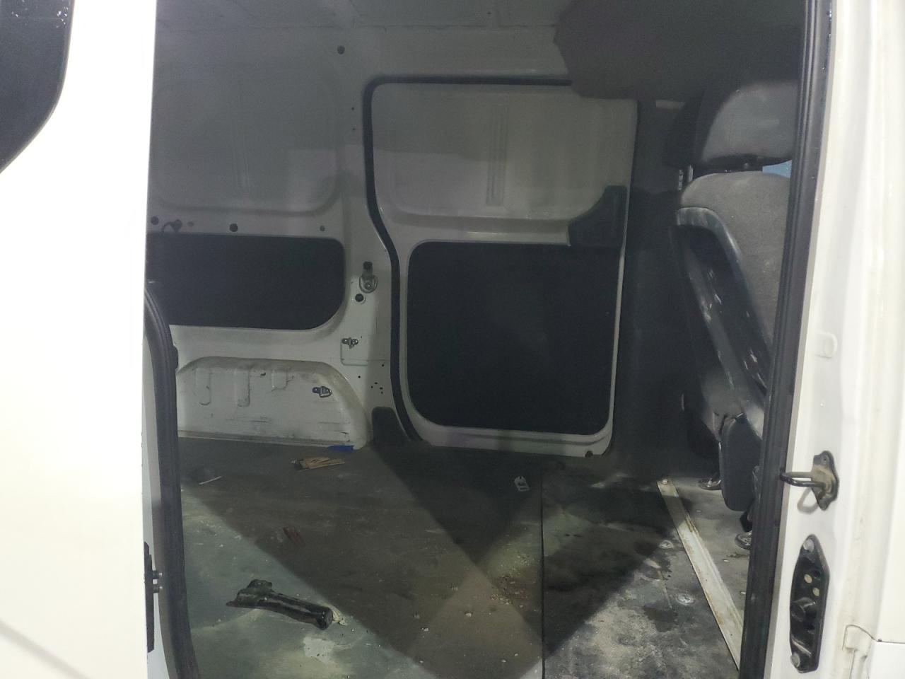 3N6CM0KNXGK696604 NISSAN NV 2016
