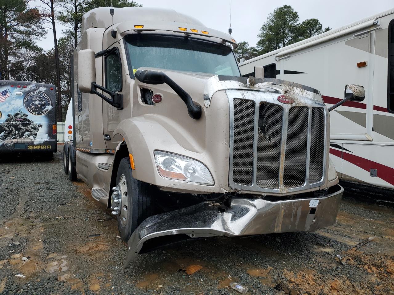 1XPBD49X6JD461040 PETERBILT ALL MODELS 2018