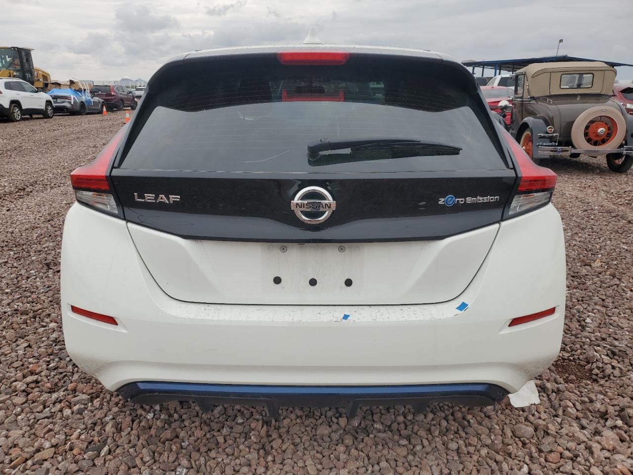 1N4AZ1CP9JC315524 NISSAN LEAF 2018