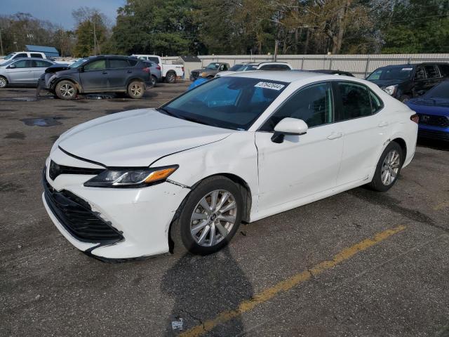 VIN 4T1B11HKXKU743192 2019 Toyota Camry, L no.1