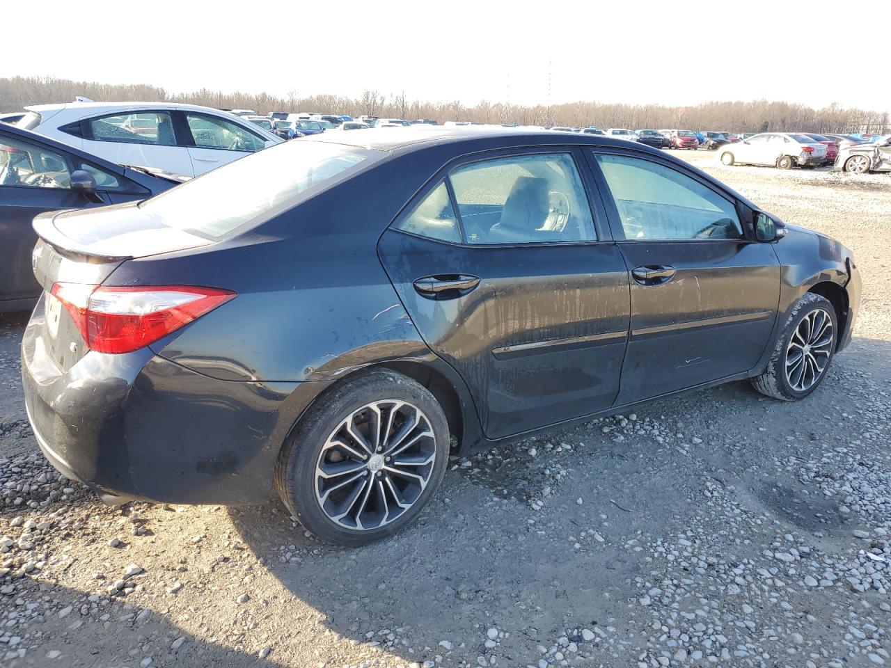 2016 Toyota Corolla L vin: 5YFBURHE2GP526132