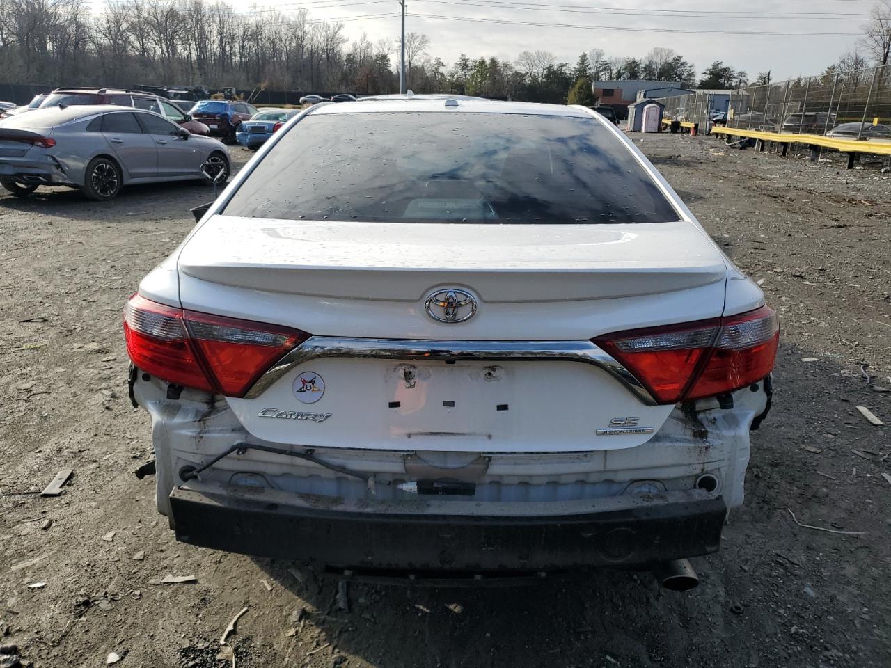 4T1BF1FK6GU509174 TOYOTA CAMRY 2016